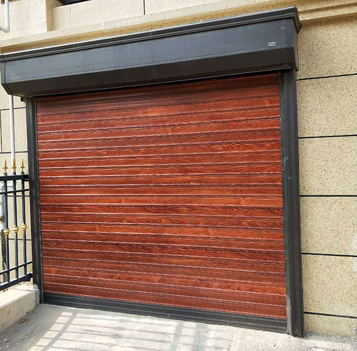 濟(jì)南卷簾門(mén)廠家教你如何安裝卷簾門(mén)及使用中的注意事項(xiàng)！