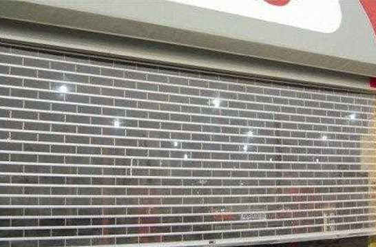 濟(jì)南水晶卷簾門安裝步驟有以下六點，你知道嗎？