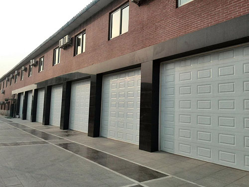 安裝濟(jì)南車庫門的優(yōu)勢，這幾點你知道嗎！